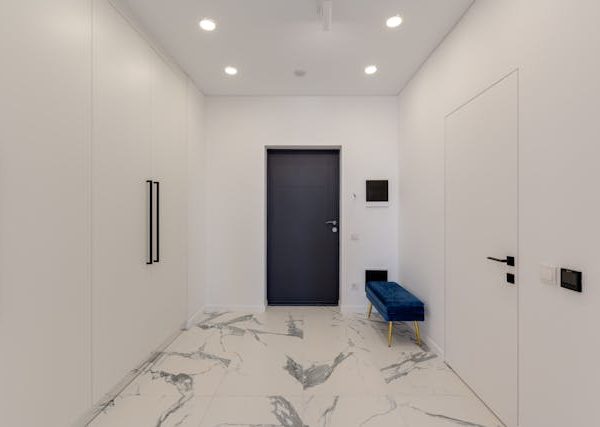 Drzwi wewnętrzne Lublin – jak wybrać idealny model do swojego mieszkania?